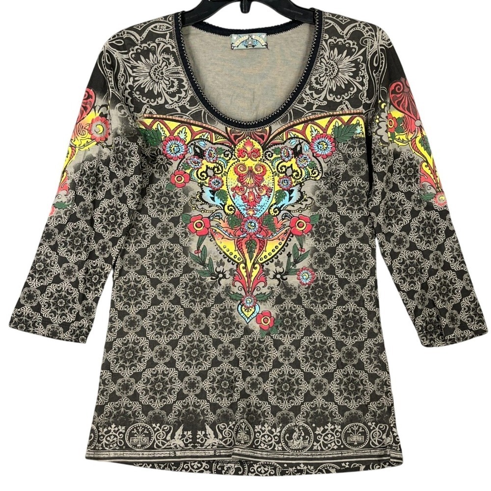 Vanilla Sugar Top Size S Graphic 3/4 Sleeve Boho Chic Festival Grunge Fairy Goth